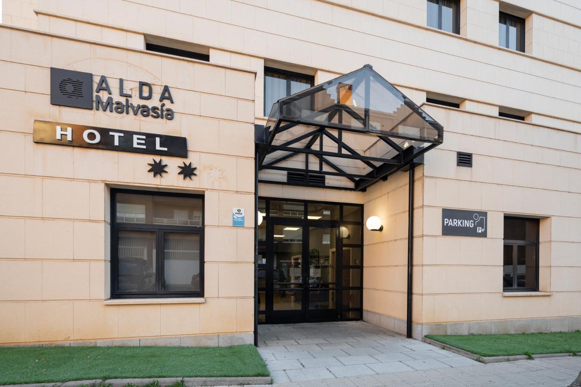 Hotel Alda Malvasia Haro Extérieur photo