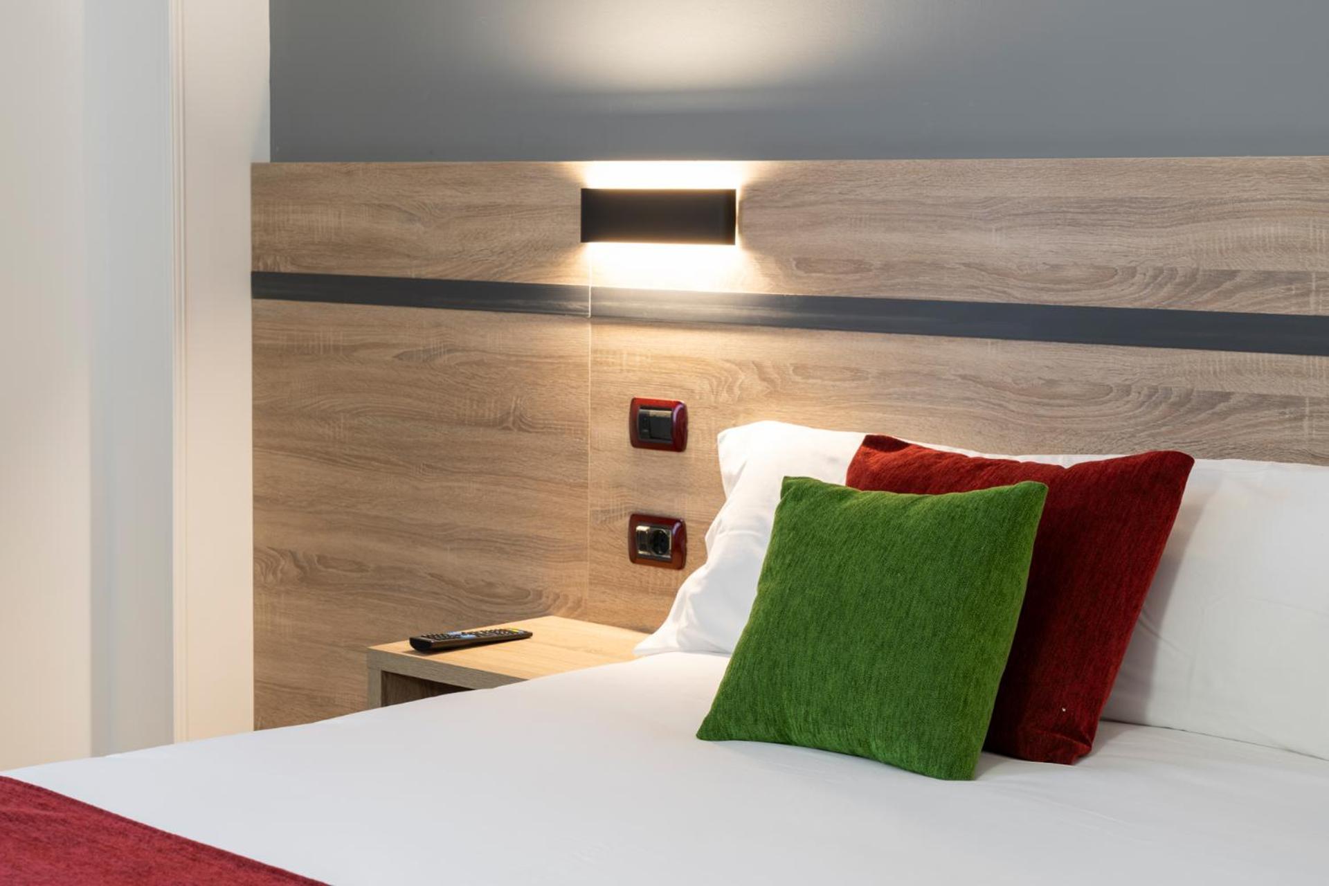 Hotel Alda Malvasia Haro Extérieur photo