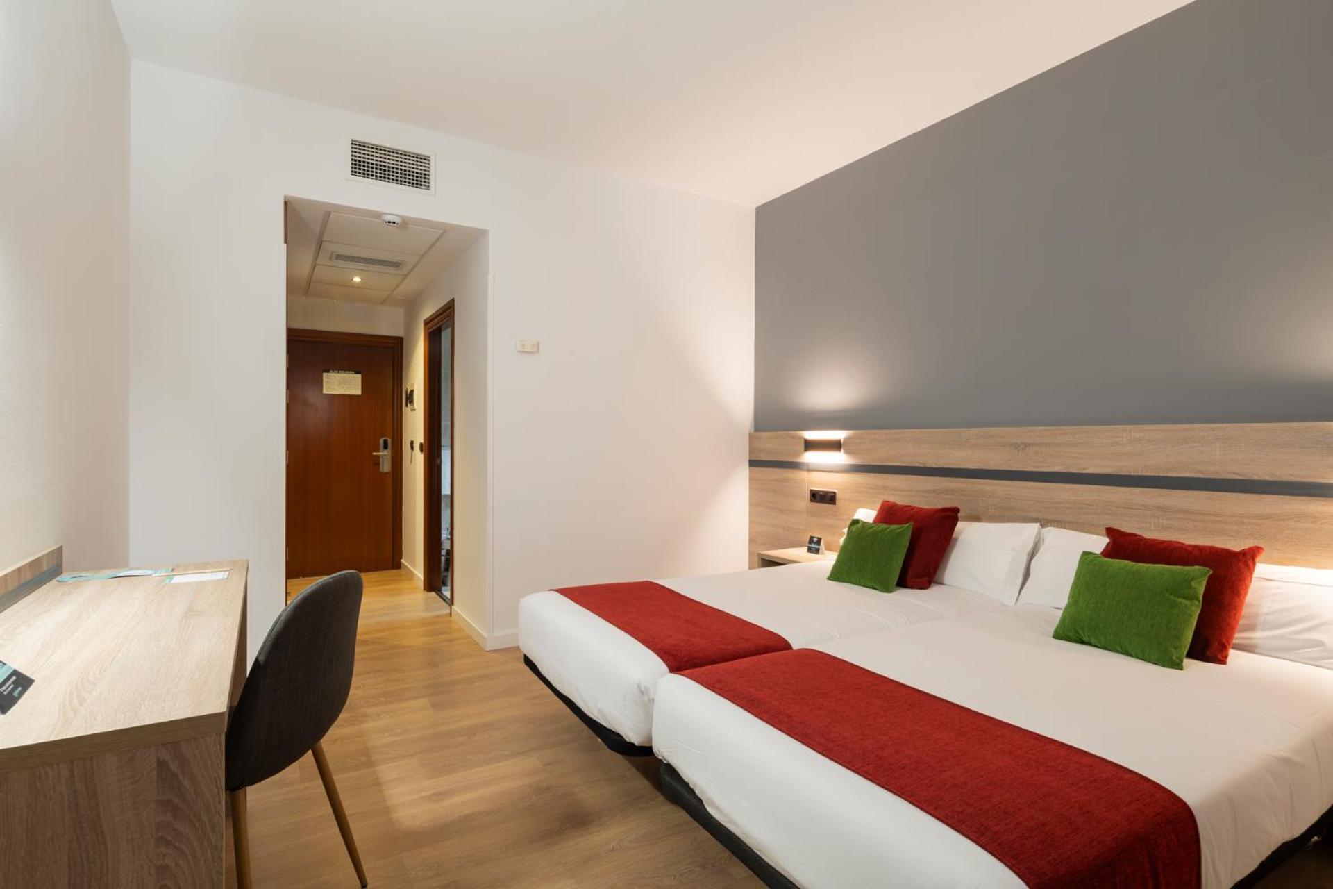 Hotel Alda Malvasia Haro Extérieur photo